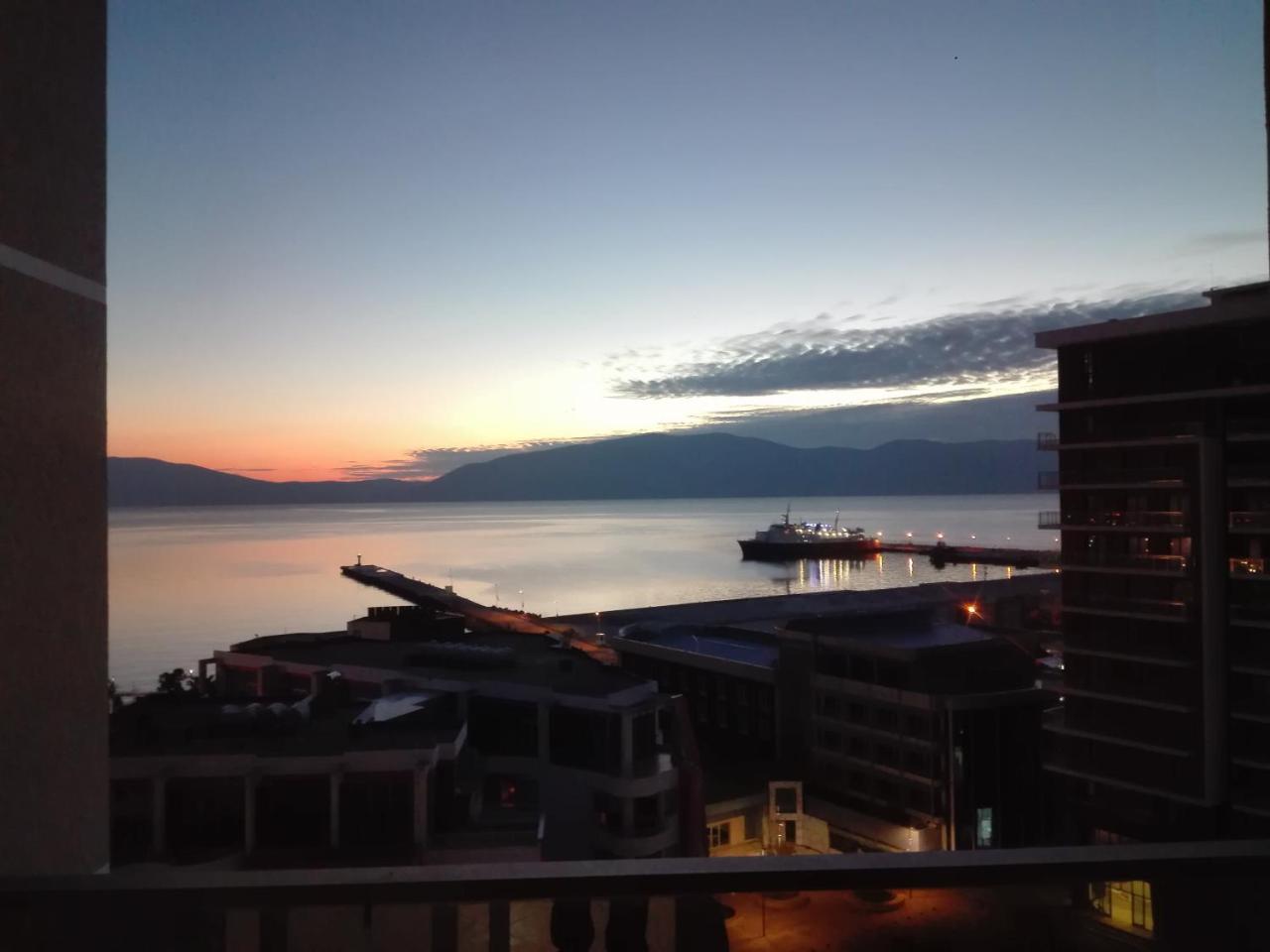 Guidus Apartment Vlorë 外观 照片